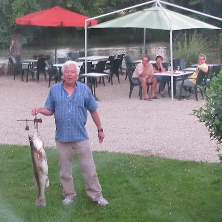 Le Moulin De Monpoisson Гостевой дом Le Puy